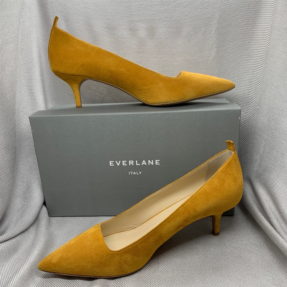 Everlane Editor heel in mustard yellow